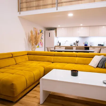 Jesenoo Apartmán *